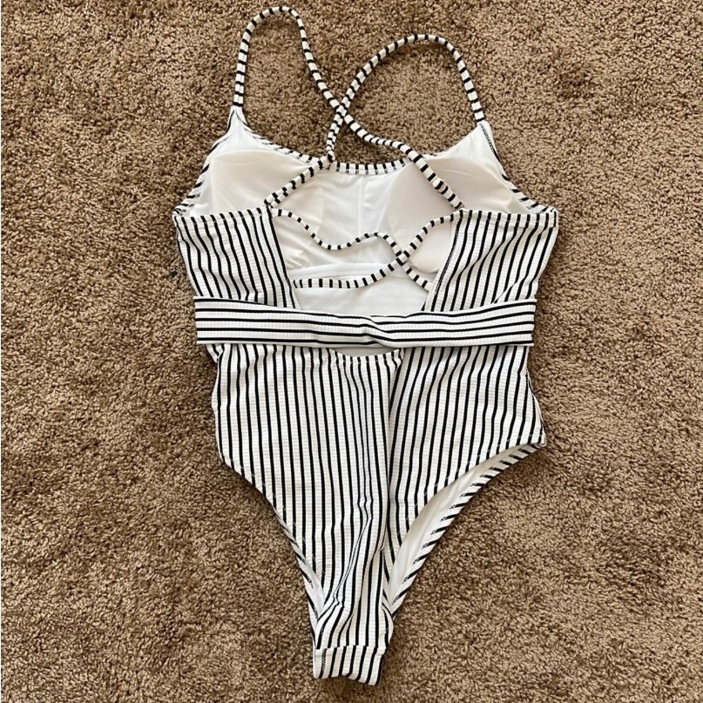 Target One Piece Swimsuit - Picture 2 of 3